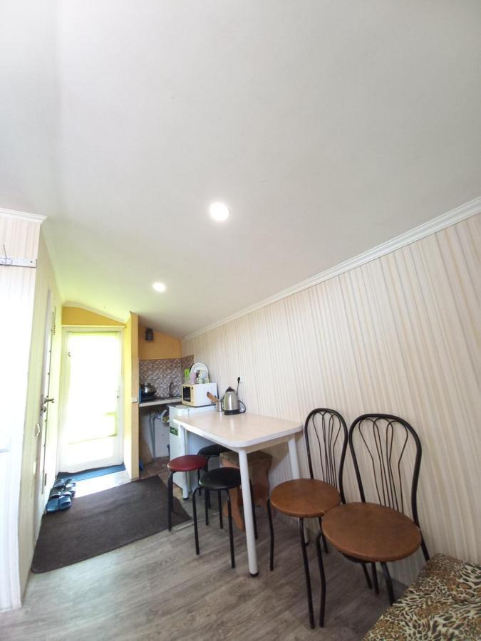 Помешкання З Парковкою Apartment Cerkasî Exterior foto